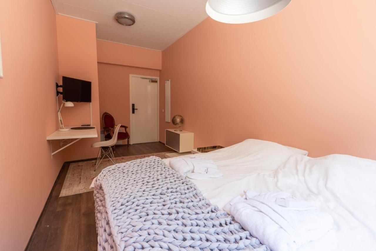 Hotel Leeuwerik Bad Nieuweschans Bagian luar foto