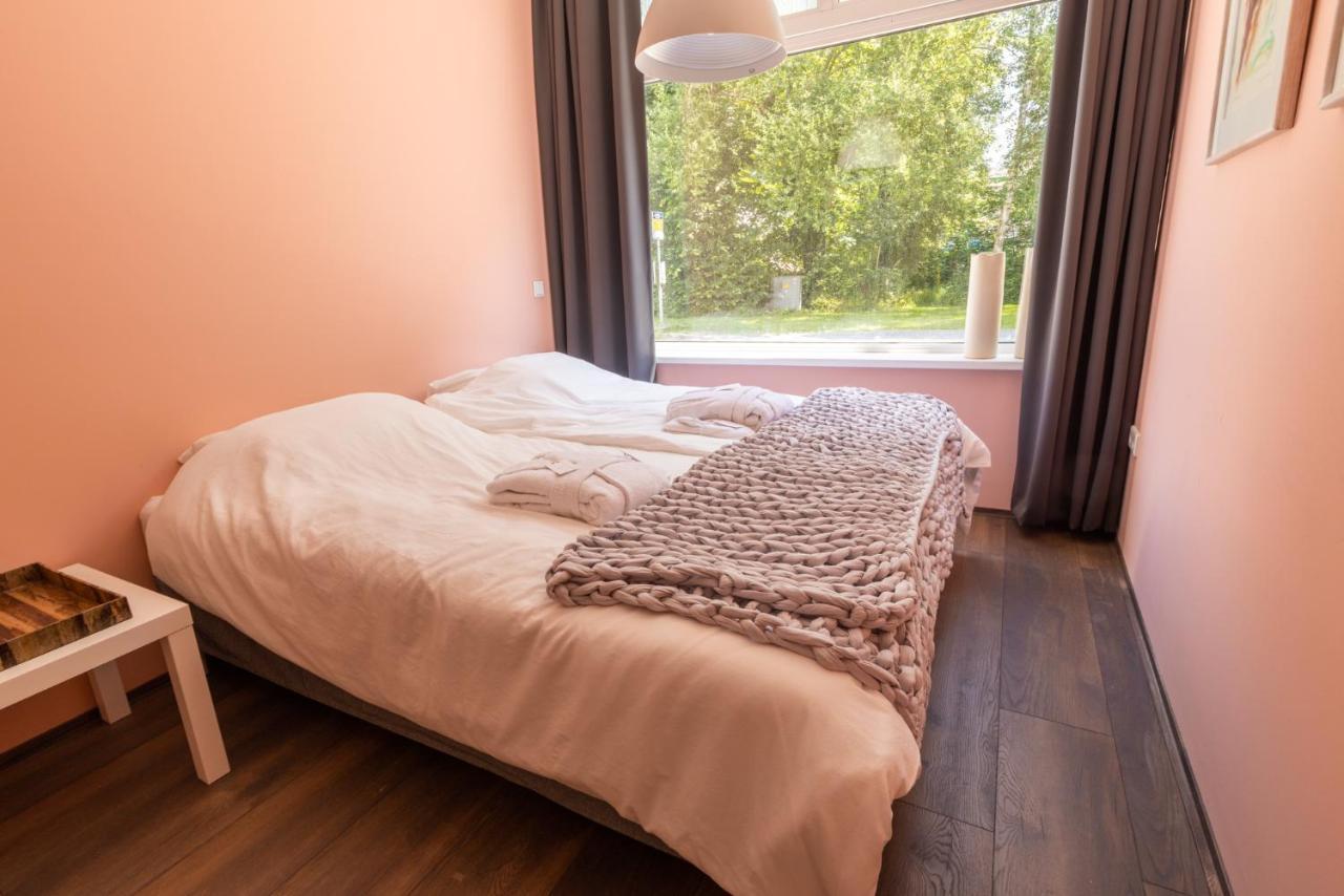 Hotel Leeuwerik Bad Nieuweschans Bagian luar foto