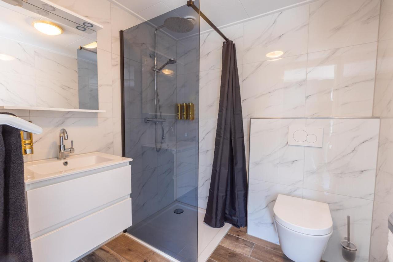 Hotel Leeuwerik Bad Nieuweschans Bagian luar foto
