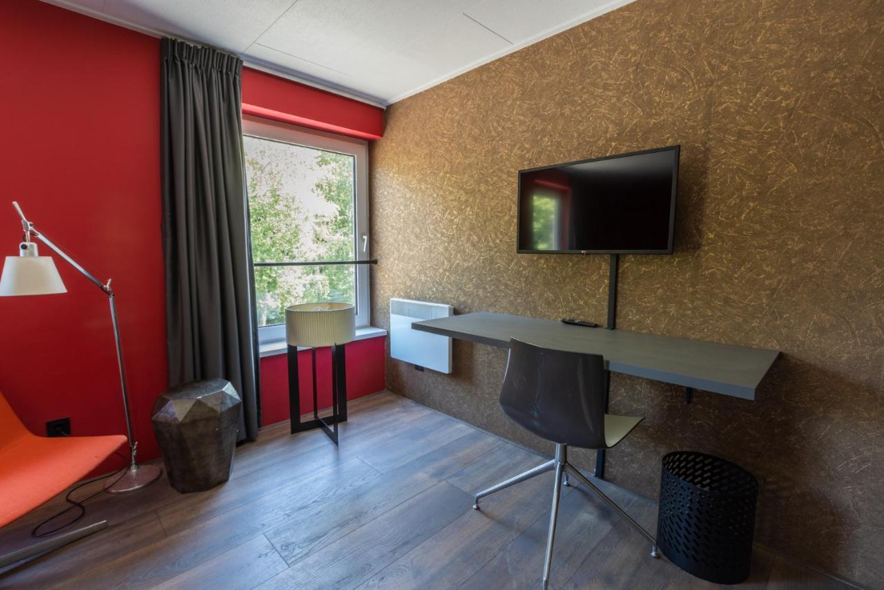 Hotel Leeuwerik Bad Nieuweschans Bagian luar foto